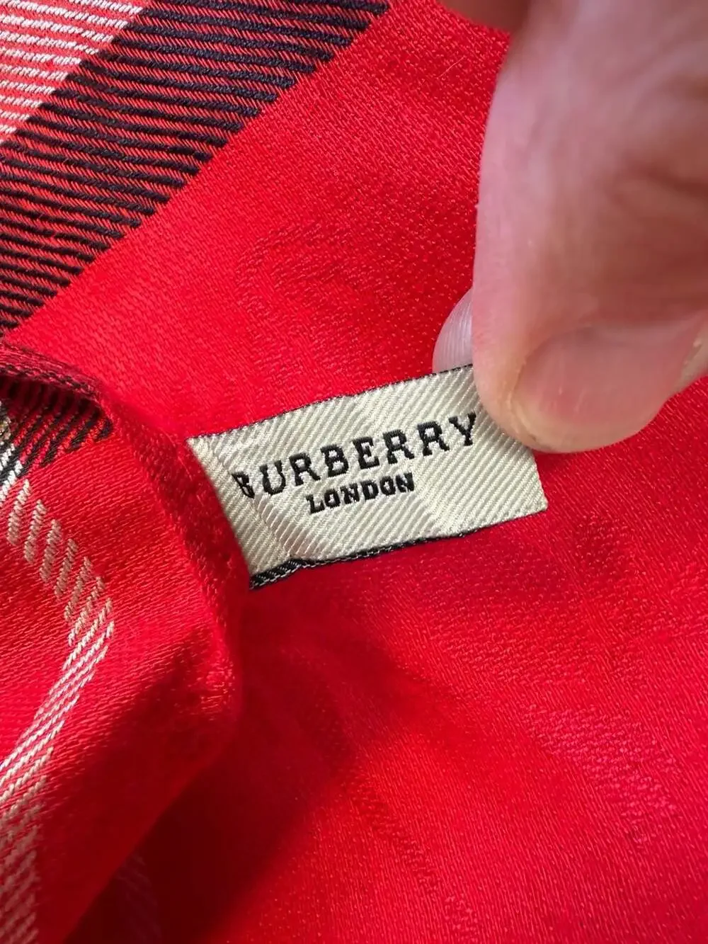 Vintage Burberry London Equestrian Knight Check Red Scarf in Cashmere and Silk